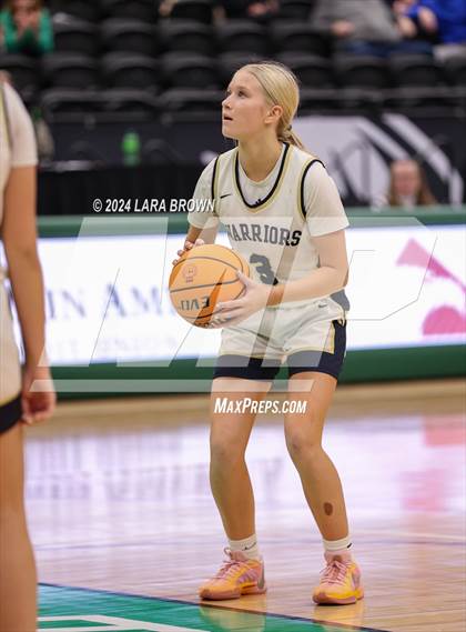 Thumbnail 2 in Snow Canyon vs. Sky View (UHSAA 4A Quarterfinal) photogallery.