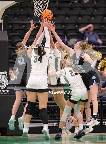 Thumbnail 3 in Snow Canyon vs. Sky View (UHSAA 4A Quarterfinal) photogallery.