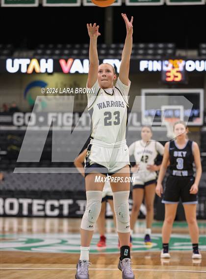 Thumbnail 1 in Snow Canyon vs. Sky View (UHSAA 4A Quarterfinal) photogallery.