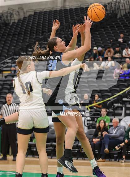 Thumbnail 3 in Snow Canyon vs. Sky View (UHSAA 4A Quarterfinal) photogallery.