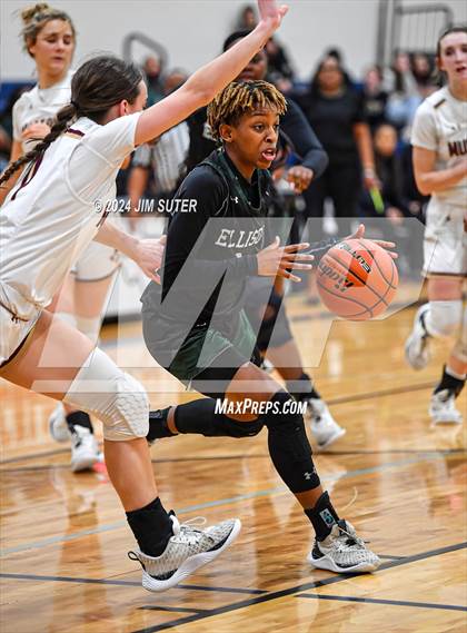 Thumbnail 2 in Magnolia West vs Ellison (UIL 5A Reg III Bi-District) photogallery.