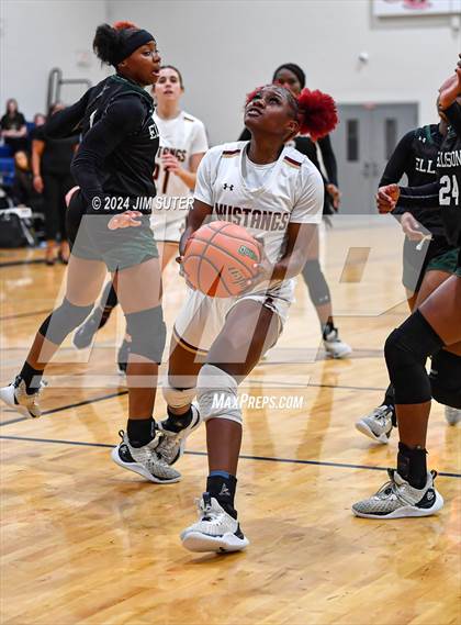 Thumbnail 3 in Magnolia West vs Ellison (UIL 5A Reg III Bi-District) photogallery.