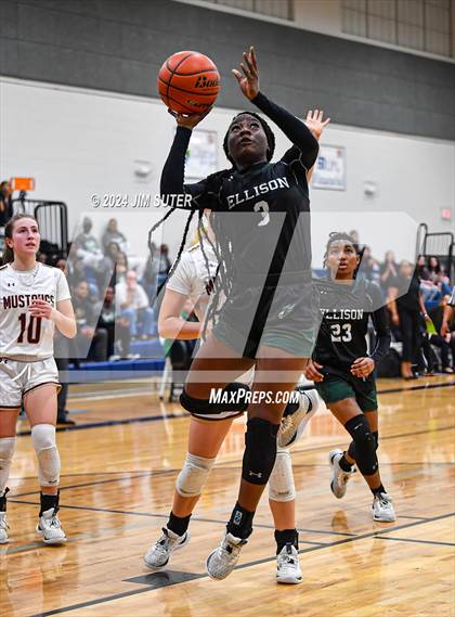 Thumbnail 2 in Magnolia West vs Ellison (UIL 5A Reg III Bi-District) photogallery.