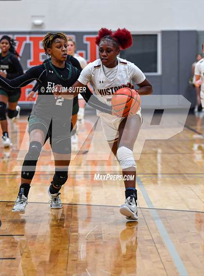 Thumbnail 3 in Magnolia West vs Ellison (UIL 5A Reg III Bi-District) photogallery.