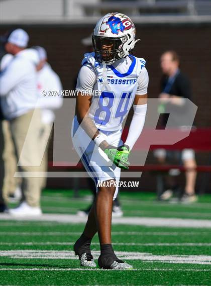 Thumbnail 1 in Alabama vs Mississippi All Star Game photogallery.