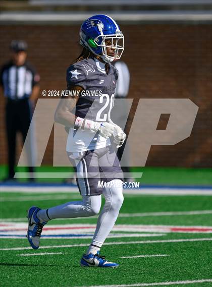 Thumbnail 1 in Alabama vs Mississippi All Star Game photogallery.
