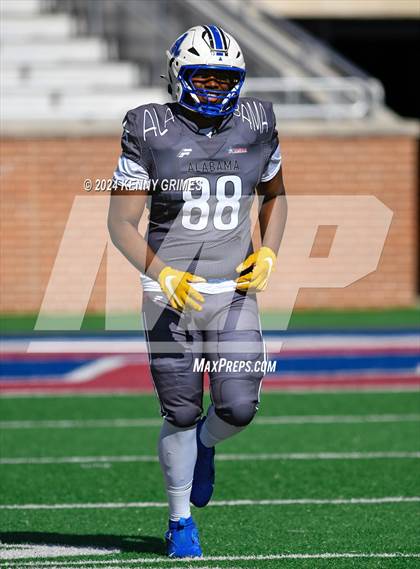 Thumbnail 1 in Alabama vs Mississippi All Star Game photogallery.
