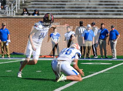 Thumbnail 1 in Alabama vs Mississippi All Star Game photogallery.
