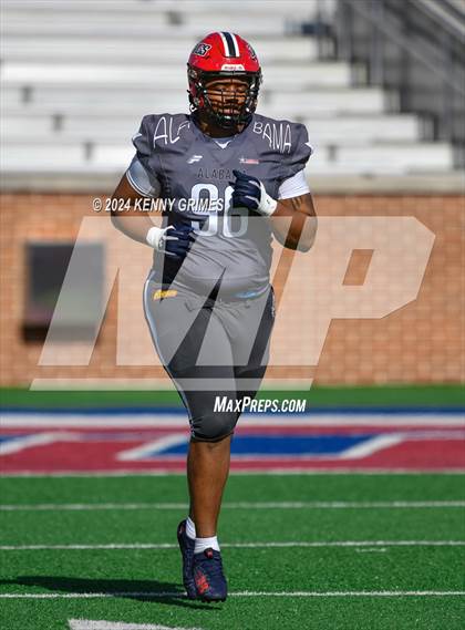 Thumbnail 1 in Alabama vs Mississippi All Star Game photogallery.