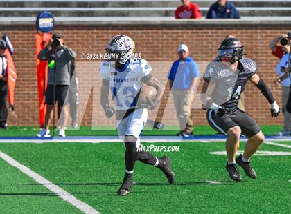 Thumbnail 3 in Alabama vs Mississippi All Star Game photogallery.