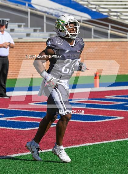Thumbnail 1 in Alabama vs Mississippi All Star Game photogallery.
