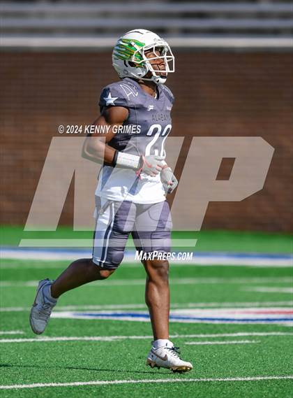Thumbnail 1 in Alabama vs Mississippi All Star Game photogallery.