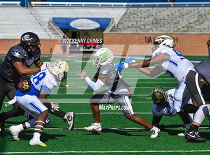 Thumbnail 1 in Alabama vs Mississippi All Star Game photogallery.