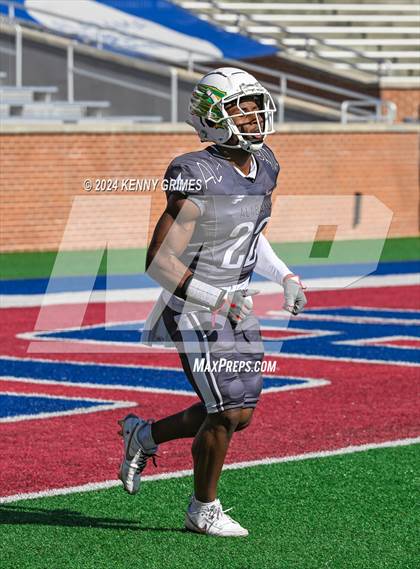 Thumbnail 2 in Alabama vs Mississippi All Star Game photogallery.