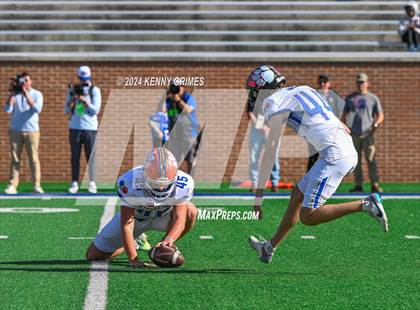 Thumbnail 1 in Alabama vs Mississippi All Star Game photogallery.