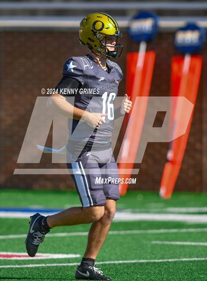 Thumbnail 1 in Alabama vs Mississippi All Star Game photogallery.