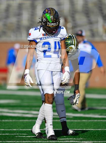 Thumbnail 1 in Alabama vs Mississippi All Star Game photogallery.