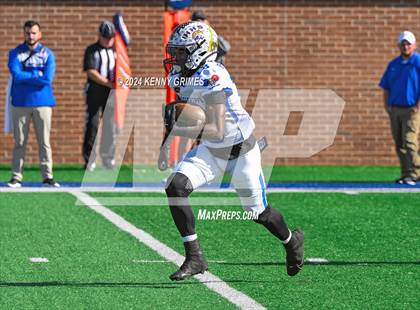 Thumbnail 1 in Alabama vs Mississippi All Star Game photogallery.