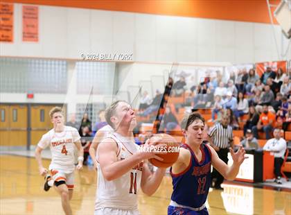 Thumbnail 3 in Grand Saline vs Prairiland photogallery.