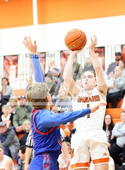 Thumbnail 3 in Grand Saline vs Prairiland photogallery.