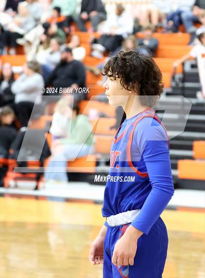 Thumbnail 3 in Grand Saline vs Prairiland photogallery.