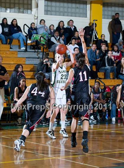 Thumbnail 3 in Santa Barbara vs. Segerstrom (CIF SS D2A Playoffs) photogallery.