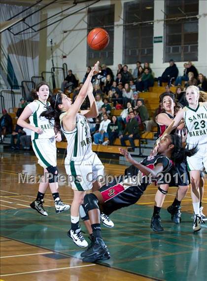 Thumbnail 2 in Santa Barbara vs. Segerstrom (CIF SS D2A Playoffs) photogallery.
