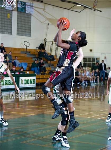 Thumbnail 3 in Santa Barbara vs. Segerstrom (CIF SS D2A Playoffs) photogallery.