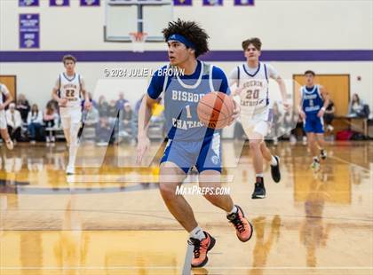 Thumbnail 2 in Indianapolis Bishop Chatard vs Guerin Catholic (IHSAA Sectional 27 semi-final playoff) photogallery.