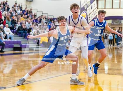 Thumbnail 3 in Indianapolis Bishop Chatard vs Guerin Catholic (IHSAA Sectional 27 semi-final playoff) photogallery.
