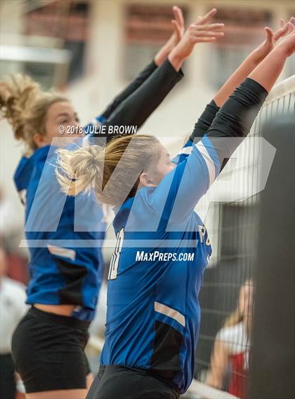 Thumbnail 2 in Southwestern vs Eastern Hancock (Hoosiers Volleyball Invitational) photogallery.
