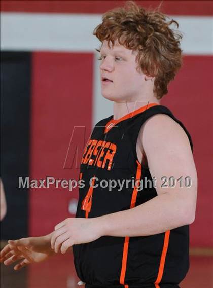 Thumbnail 1 in St. Croix Central vs. Webster (D3 Regional Championship) photogallery.