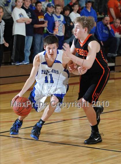Thumbnail 1 in St. Croix Central vs. Webster (D3 Regional Championship) photogallery.