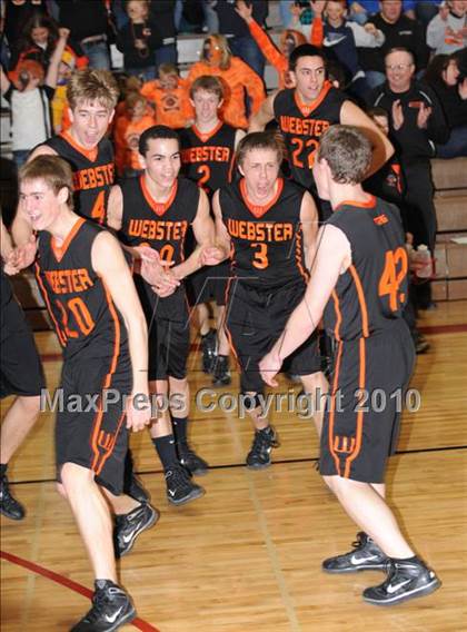 Thumbnail 3 in St. Croix Central vs. Webster (D3 Regional Championship) photogallery.