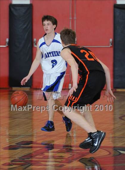 Thumbnail 2 in St. Croix Central vs. Webster (D3 Regional Championship) photogallery.