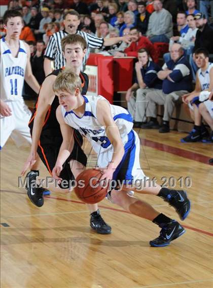 Thumbnail 2 in St. Croix Central vs. Webster (D3 Regional Championship) photogallery.
