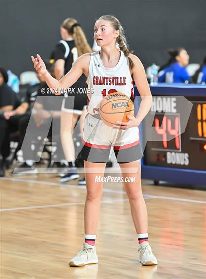 Thumbnail 3 in Saguaro vs. Grantsville (Section 7) photogallery.