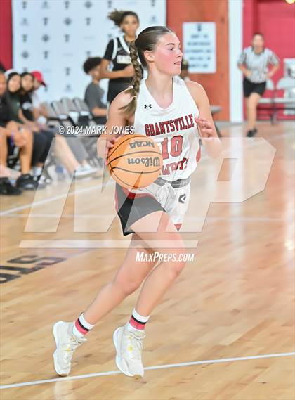 Thumbnail 1 in Saguaro vs. Grantsville (Section 7) photogallery.