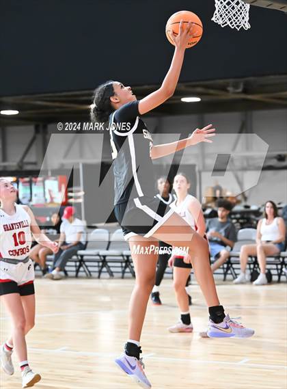 Thumbnail 1 in Saguaro vs. Grantsville (Section 7) photogallery.