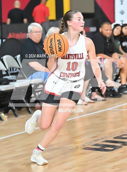 Thumbnail 3 in Saguaro vs. Grantsville (Section 7) photogallery.