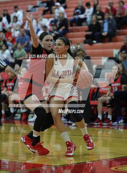 Thumbnail 1 in Harlingen @ La Joya (UIL Girls Basketball 6A Division 2 Bi-District) photogallery.