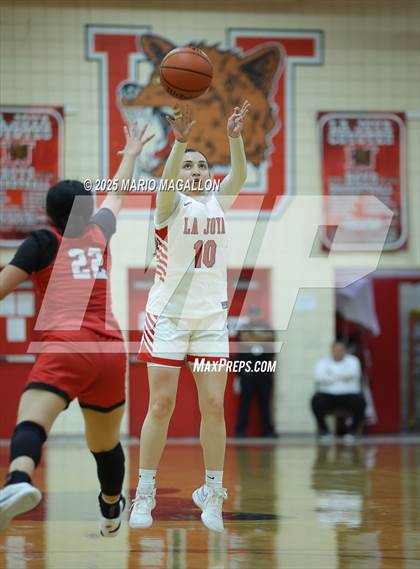 Thumbnail 3 in Harlingen @ La Joya (UIL Girls Basketball 6A Division 2 Bi-District) photogallery.