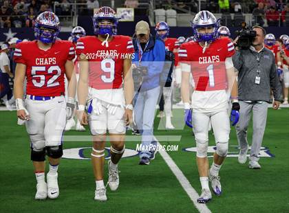 Thumbnail 3 in Westlake vs. Guyer (UIL Football 6A D2 Finals) photogallery.