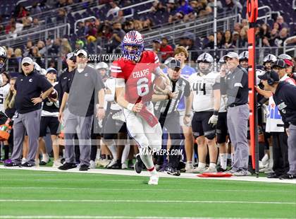 Thumbnail 3 in Westlake vs. Guyer (UIL Football 6A D2 Finals) photogallery.