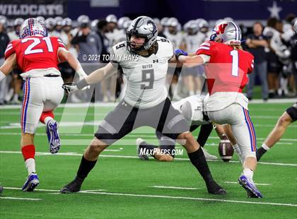 Thumbnail 3 in Westlake vs. Guyer (UIL Football 6A D2 Finals) photogallery.