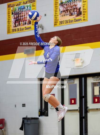 Thumbnail 3 in Tioga vs. Wolfe City (UIL 2A Volleyball Area Playoff) photogallery.