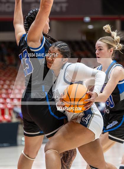Thumbnail 1 in Beaver vs. Draper APA (UHSAA 2A 3rd-4th Place) photogallery.