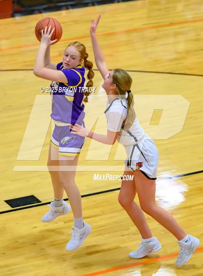 Thumbnail 3 in Eads vs. Elkhart photogallery.