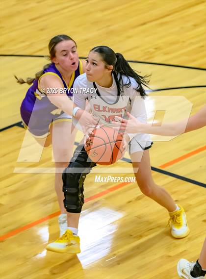 Thumbnail 2 in Eads vs. Elkhart photogallery.