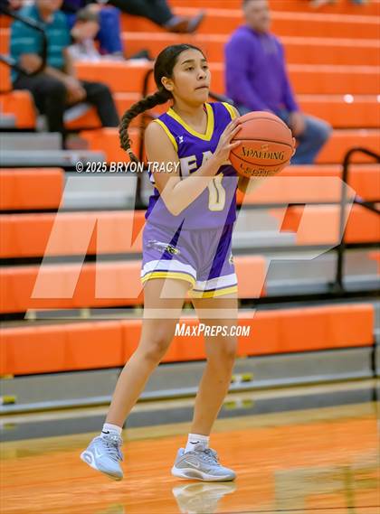 Thumbnail 2 in Eads vs. Elkhart photogallery.